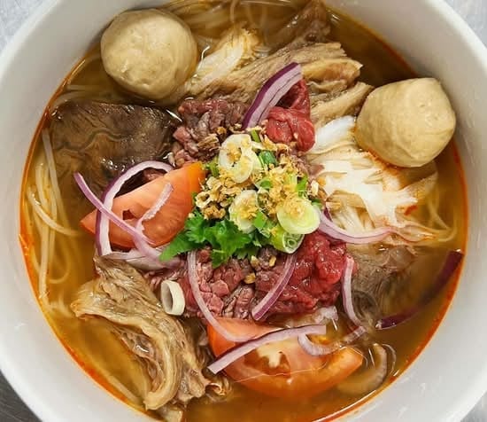 Pho Lao.